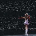 Sabrina Carpenter Instagram - Eras tour Buenos Aires🇦🇷🤍 night 1 crowd was everything and more. can’t wait to see you tonight for night 2!!!!