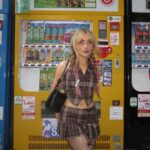 Sabrina Carpenter Instagram - tokyo/osaka 💌💌💌 arigato gozaimasu!!! めちゃめちゃ大好き Japan