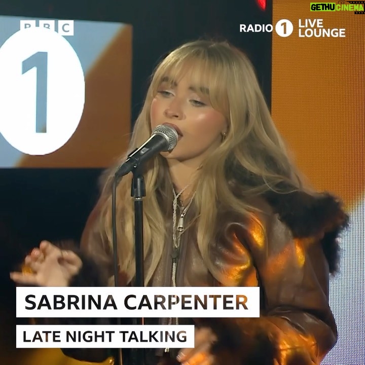 Sabrina Carpenter Instagram - late night @bbcradio1 talkinnnn