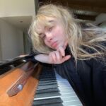 Sabrina Carpenter Instagram – tortured artist