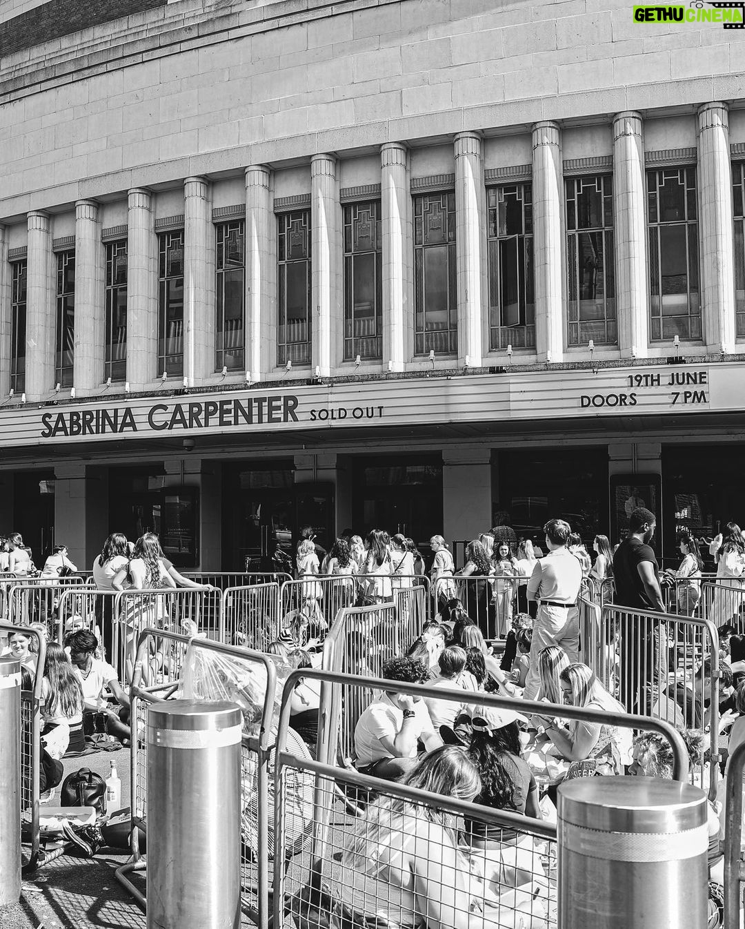 Sabrina Carpenter Instagram - london, birmingham, newport you guys are all soooo leng. ily u are making this the best tour ever 💌 London, United Kingdom