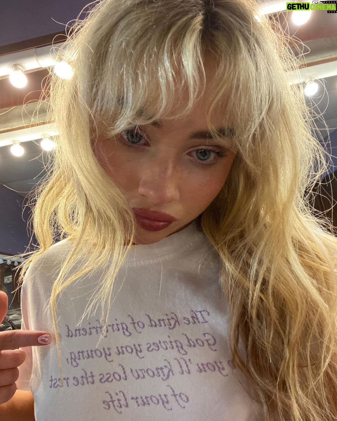 Sabrina Carpenter Instagram - europe so far💌💌thank u for the best nights dublin, glasgow, and manchester!! and thank u for telling me what a slag is!!