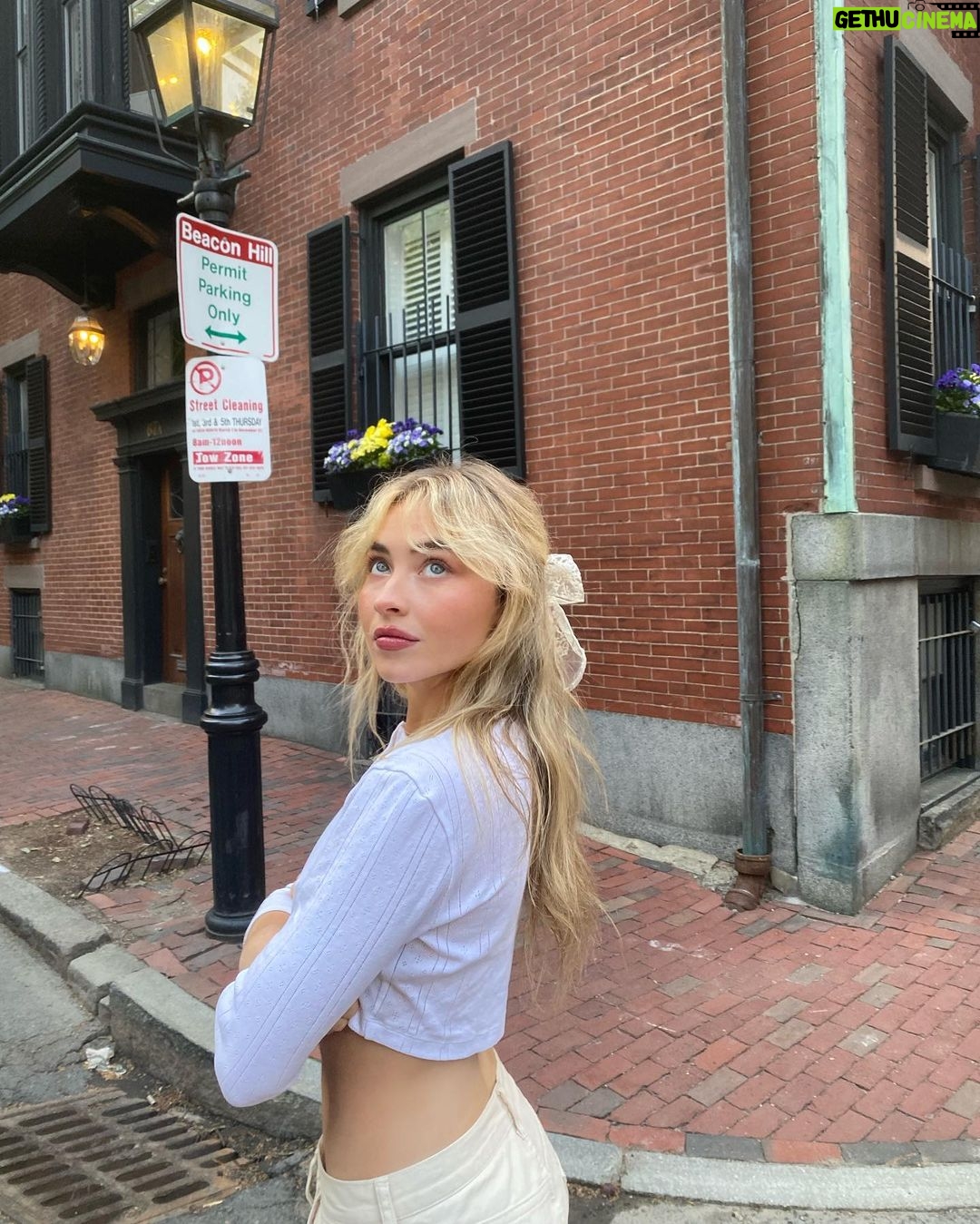 Sabrina Carpenter Instagram - last day of being 23 :’) see you tonight + tmrw NYC