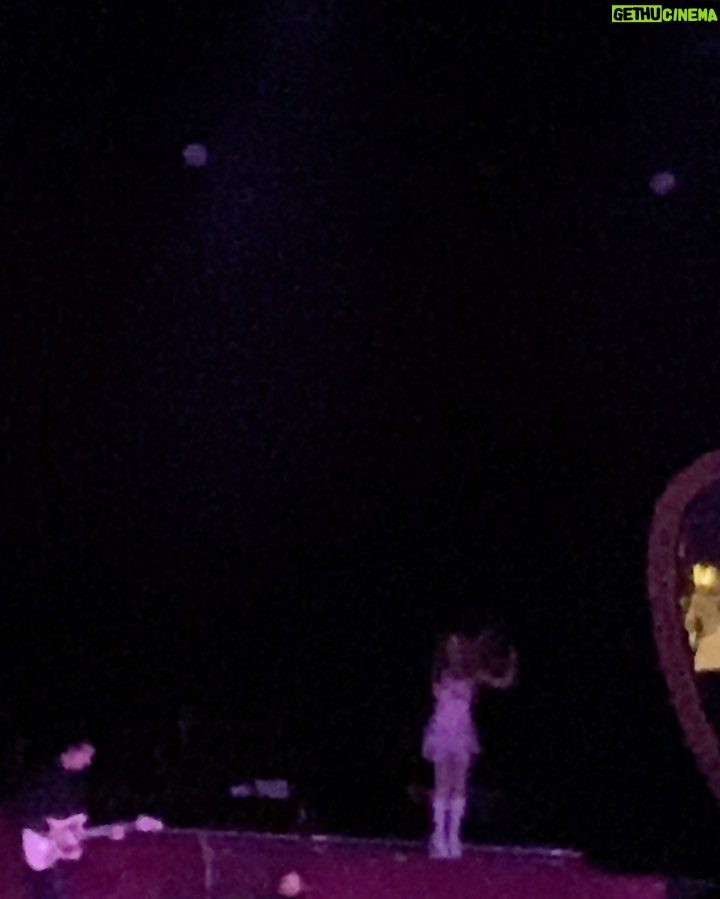 Sabrina Carpenter Instagram - got to play to a sold out Greek theater and it was definitely a highlight of my young life so far thank u to everyone who came. I’ll never ever forget this night💌