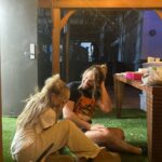 Sabrina Carpenter Instagram - I love karaoke