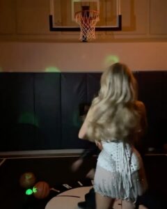 Sabrina Carpenter Instagram - new year same me wasn’t ever the problem