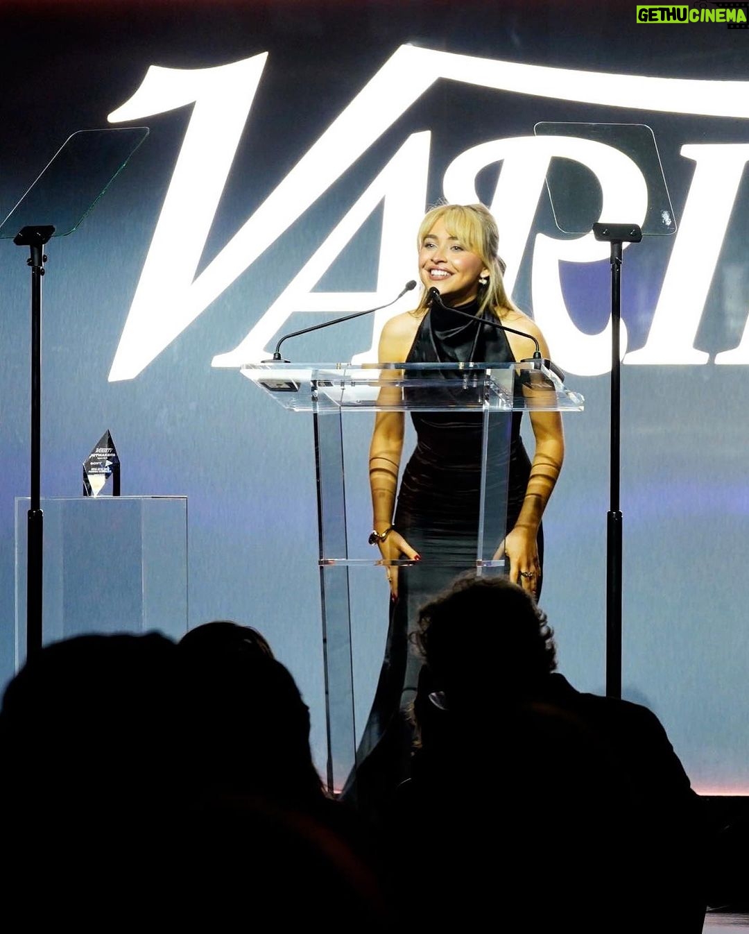 Sabrina Carpenter Instagram - @variety thank you for the rising star award💫 felt so honored to be in a room with so many people i respect and admire.