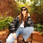 Sabrina Sato Instagram - Sábado combina com @sabrinasatoeyewear 🌞