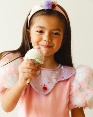 Sabrina Sato Instagram - Viva o amor da minha vida! 
Filha, mamãe te amo muito!!! 💕🍦 
#Zoe5Anos