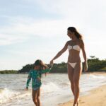Sabrina Sato Instagram - Primeiro mergulho do ano com o amor da minha vida ♥️ Campo Bahia Hotel Villas Spa