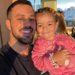 Sabrina Sato Instagram - E hoje é dia do meu amigo irmao @lucasscecilio E eu só posso agradecer a Deus de ter ele na minha vida e pedir pra proteger muito esse menino que tem um grande coração e é um pouquinho atrapalhado. Sou muito feliz de ter um cara tão lindo de verdade do meu lado. Te amo pra sempre Lu ♥️❤️
