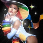 Sabrina Sato Instagram - A cada batida e a cada sorriso, consigo sentir essa energia única que só o Carnaval no Brasil tem 🇧🇷 Já posso imaginar toda a grandeza e beleza que nos espera na avenida mais linda do Brasil, nossa amada Sapucaí, que completa 40 anos de história. E desses 40, o Camarote N°1 está presente em 33 deles. 🌹 ✨ Vamos juntos matar a saudade, celebrar a arte, apreciar a beleza, soltar o brilho e sentir a sensação do abraço caloroso em mais um capítulo dessa história especial na Sapucaí. #BoraSapucar e fazer história com a Rainha do Carnaval @sabrinasato no #MaiorEspetaculoDaTerra #Sapucai40anos 🔥 O @camaroten1 é um projeto @banco_ag, uma agência do grupo @holdingclube. _________________________________________ With every beat and every smile, I can feel that unique energy that only Carnival in Brazil has 🇧🇷 I can already imagine all the grandeur and beauty that awaits us on Brazil's most beautiful avenue, our beloved Sapucaí, which is celebrating its 40th anniversary. And of these 40, Camarote N°1 has been present at 33 of them. 🌹 ✨ Let's go together feel the nostalgia, celebrate the art, appreciate the beauty and feel the sensation of the warm embrace in yet another chapter of this special story in Sapucaí. #camaroteN1 #carnaval #2024 #carnavalrj #sapucai #sabrinasato #vemsapucar #musadocarnaval #omaiorespetaculodaterra #carnavalquevcrespeita #rainhadocarnaval