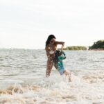 Sabrina Sato Instagram - Primeiro mergulho do ano com o amor da minha vida ♥️ Campo Bahia Hotel Villas Spa