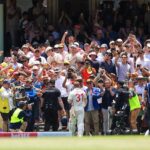 Sachin Tendulkar Instagram – From being an explosive T20 batter to becoming a resilient Test player, @davidwarner31’s journey exemplifies adaptability and grit. 

His transition and evolution in the game has been remarkable, showcasing aggressive intent while mastering the art of pacing an innings. 

Congratulations on a wonderful Test career, David! Best wishes to you and your family. 🏏👏