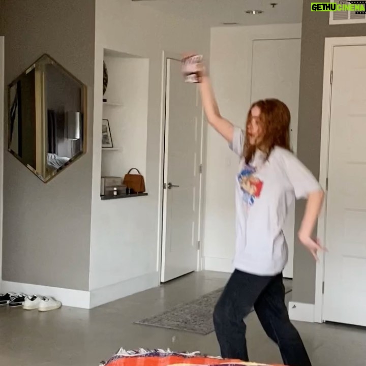 Sadie Sink - 3.2 Million Likes - It’s a beautiful day.