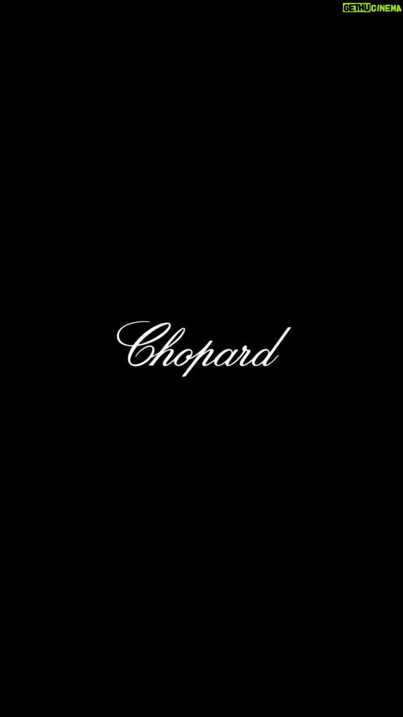 Sadie Sink Instagram - My Happy Style with @chopard’s Happy Diamonds! #ChopardHappyStyle