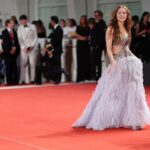 Sadie Sink Instagram - Last night’s premiere of The Whale at #VeniceFilmFestival 🖤