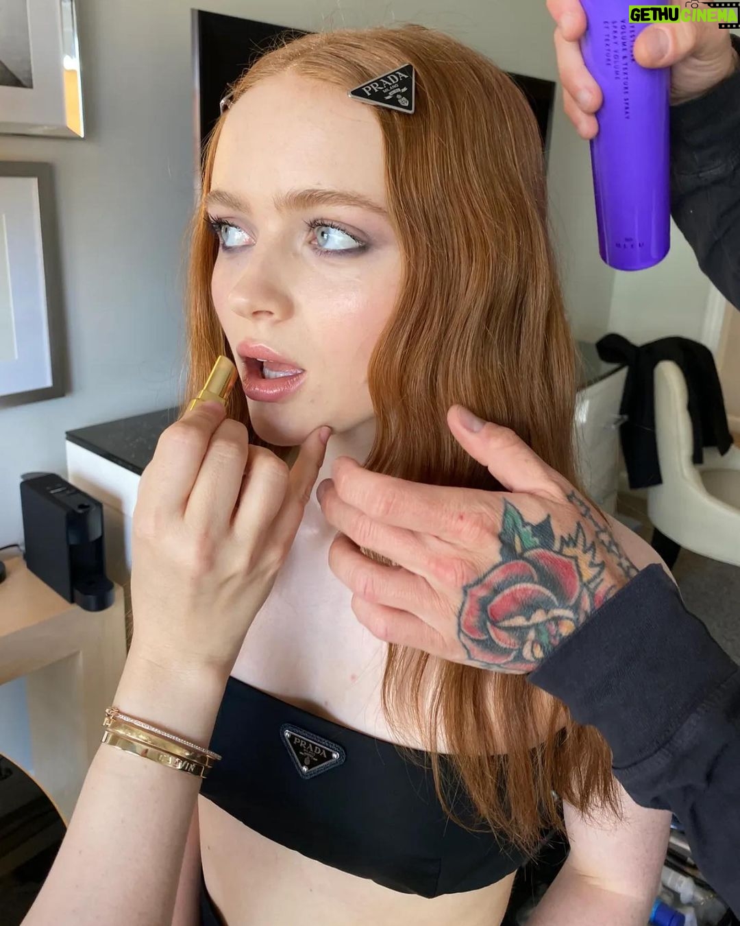 Sadie Sink - 2.7 Million Likes - A 24 hour whirlwind in LA. Big thanks to my dream team for the hustle🖤 #fearstreet