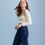 Sadie Sink Instagram - Feeling happy with @chopard #chopardhappydiamonds #whatmakesmehappy