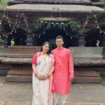 Sai Lokur Instagram – All decked up for Durga Pooja 😇

#durga #durgapooja #ambemaa #jaimatadi #maataji #navratri #maadurga #aigirinandini #trendingreels #trendingsongs #navratrireels #bengaligirl #bengalisaree #durgapuja #bhavani #aai #mahalakshmi #bengalicouple #husbandandwife #couplegoals