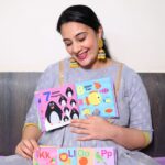 Sai Lokur Instagram – @jo_genii is India ka Apna Toy Bazaar. They aim to replace unsafe and toxic products from Indian market with Made in India toys. They want parents to find appropriate toys, games and books in Indian parent’s budgets, but also match with kid’s interests. Their curated products help reduce screen time for kids and also build skills for kids 0-14 years of age.
This is thier ABC and 123 cloth book for babies.
Extremely colourful and attractive 😍
(Newborn essentials, baby toys, baby books, pregnancy, baby prep, mom to be)