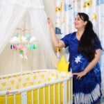 Sai Lokur Instagram – All prepped for my baby’s arrival with the star item of my checklist 😁👶
Visit www.hunyhuny.com and choose from an amazing range of parenting products.
Follow @hunyhuny_india for all the updates on new launch and offers.
.
.
.
.
#sailokur #hunyhuny_india #hunyhuny #babycrib #babynursery
