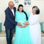 Sai Lokur Instagram - And finally the grandparents to be, have made an appearance on my social media in the last days of my pregnancy 😅 A super excited lot of family awaits your arrival Baby Roy! Your gonna be pampered and how❤ Cant wait to experience it all. #babyarrival #babyontheway #parentstobe #grandparentstobe #grandparents #babyprep #excitement #awaiting #maternityphotoshootindia #maternityphotoshootideas #maternityphotoshoot #maternity #photoshoot #photography #momtobe