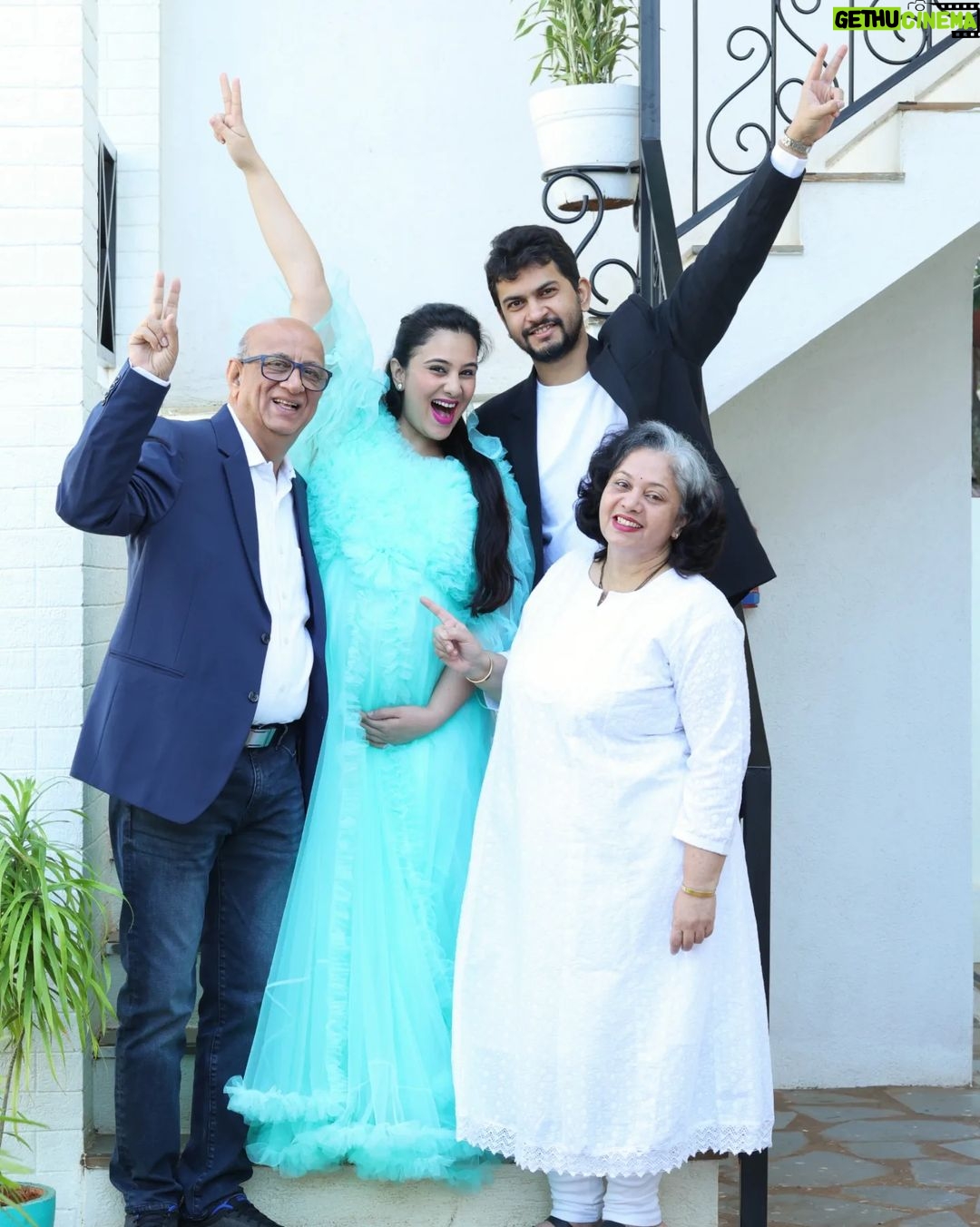 Sai Lokur Instagram - And finally the grandparents to be, have made an appearance on my social media in the last days of my pregnancy 😅 A super excited lot of family awaits your arrival Baby Roy! Your gonna be pampered and how❤ Cant wait to experience it all. #babyarrival #babyontheway #parentstobe #grandparentstobe #grandparents #babyprep #excitement #awaiting #maternityphotoshootindia #maternityphotoshootideas #maternityphotoshoot #maternity #photoshoot #photography #momtobe