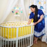 Sai Lokur Instagram – All prepped for my baby’s arrival with the star item of my checklist 😁👶

Visit www.hunyhuny.com and choose from an amazing range of parenting products.

Follow @hunyhuny_india for all the updates on new launch and offers.
.
.
.
.
#sailokur #hunyhuny_india #hunyhuny #babycrib #babynursery