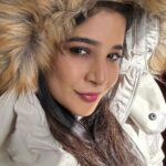 Sakshi Agarwal Instagram - Those happy moments🎄🎄 #darjeeling #holidays #sakshiagarwal #winterwear Darjeeling