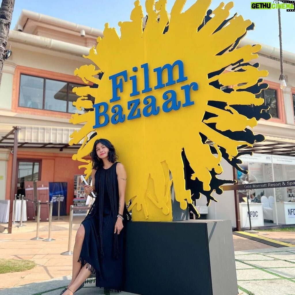 Sakshi Pradhan Instagram - IFFI Goa @iffigoa #filmbazaar @filmbazaarindia 🎞️ #InternationalfilmfestivalGoa 👗 @chintamani_alchemistry_goa Goa Marriott Resort & Spa