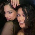 Salma Hayek Pinault Instagram - Sofia, I absolutely loved your performance in Rebel Moon. You are a bad ass super star ⭐️🌕 #RebelMoon Sofía, me encantó por completo tu actuación en Rebel Moon. Eres una superestrella increíble. ⭐️🌕