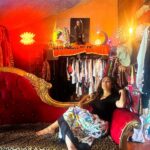 Salma Hayek Pinault Instagram - Besame mucho store in Todos Santos. @besamemuchobazaar #shopping 🎵 #fleetwoodmac