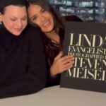 Salma Hayek Pinault Instagram - The perfect gift idea ❤️📚 Linda Evangelista Photographed by Steven Meisel