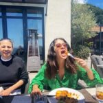 Salma Hayek Pinault Instagram - #felizcincodemayo #happycincodemayo