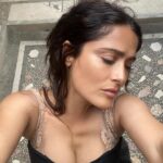 Salma Hayek Pinault Instagram - I feel an undeniable connection to the world that existed centuries ago. 🏛️🏺When you walk through the ruins of Pompeii you can’t help but imagine the lives of the people and their spirit linger in the air. The endurance of its buildings have survived to tell stories of of triumph and tragedy, of love and loss, all frozen in time. Thank you @massimo_osanna for this extraordinary experience. #italy #pompeii Pompeii, Italy