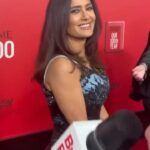 Salma Hayek Pinault Instagram - For all my fellow dyslexics, especially the ones going back to school. You’ve got this ✌️ Para todos mis compañeros disléxicos, especialmente aquellos que vuelven a la escuela. Ustedes pueden lograrlo ✌️ 🎥: Black Mirror: Joan is Awful - Netflix, Hot Ones: First We Feast, The Tonight Show, TIME, Buzz Feed