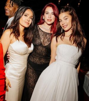 Salma Hayek Pinault Instagram - A beautiful night at the Academy Museum of Motion Pictures 3rd Annual Gala Presented by Rolex with some inspiring women across the industry @DuaLipa @camilamorrone 🌟

📸: @hunterabrams @strange.victory @gettyentertainment 
Emma McIntyre/Getty Images for Academy Museum of Motion Pictures
