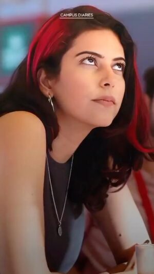 Saloni Khanna Instagram - Just a reminder of what Sushmita was in season 1! 

#campusdiaries #campusdiariesonmx #sushmita #happykid