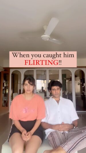 Saloni Khanna Instagram - Happened ever? 

Dreams can come true you know!!! 

#couple #couplegoals #couplevideos #indiancouple #actorcouple #happykids #husbandflirting
