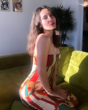 Samantha Robinson Instagram - Sexy or cute?