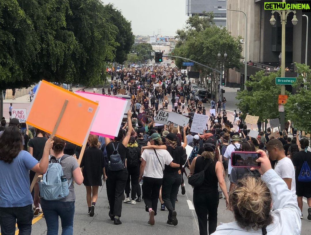 Samantha Robinson Instagram - So many people coming together to peacefully protest yesterday 🖤