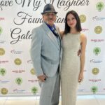 Samantha Robinson Instagram - Last week at @lovemyneighborfoundation gala 🩷