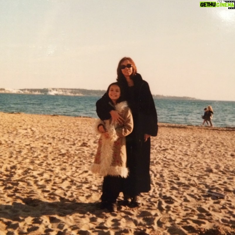 Samantha Robinson Instagram - Miss you mama bear ❤️ #bestfriendsforever