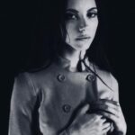 Samantha Robinson Instagram - I first shot with @neilkrug back in 2017. There will never be another photographer like him. Truly incomparable and a creative genius. Here are a few of my all time favs!