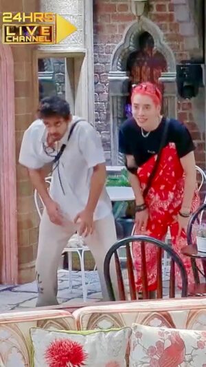 Samarth Jurel Instagram - Main aisa kyu hoon 🧐🧐🤨🤨??
Take your guess 🫶🫶🫶🕺🕺🕺🕺🕺
⠀
⠀
Team Aoora
⠀
⠀
Watch me - Mon-Fri 10PM & Sat-Sun 9:30PM only on @colorstv and @officialjiocinema.
⠀
#BB17 #BiggBoss
⠀
@beingsalmankhan @Rachna.wcp @hbchouse @Vectormob
⠀
⠀
@ppllike.us
#aoorainbigboss #aoorainBB17
#Aoorafam
#bb17 #colorstv