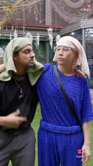Samarth Jurel Instagram - Dosti ho toh aisi jahaan masti  mazaak rahe non-stop! 🔥

Dekhiye #BiggBoss17, Mon-Fri 10PM & Sat-Sun 9:30PM sirf #Colors aur @officialjiocinema par. 

#BB17 #BiggBoss
@Beingsalmankhan

@aoora69 @samarthjurel