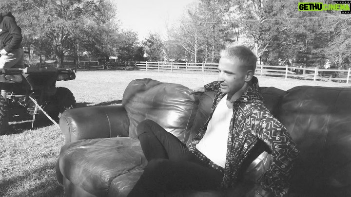 Samuel Ratsch Instagram - Day in the life!