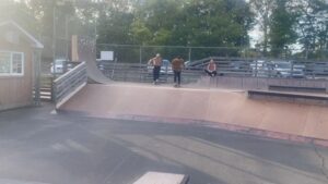 Samuel Ratsch Instagram - Skate day with Bam.