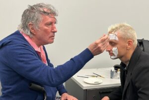 Samuel Ratsch Instagram - Face painting with Raymond Pettibon
